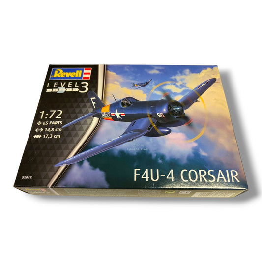 Revell, F4U-4 CORSAIR